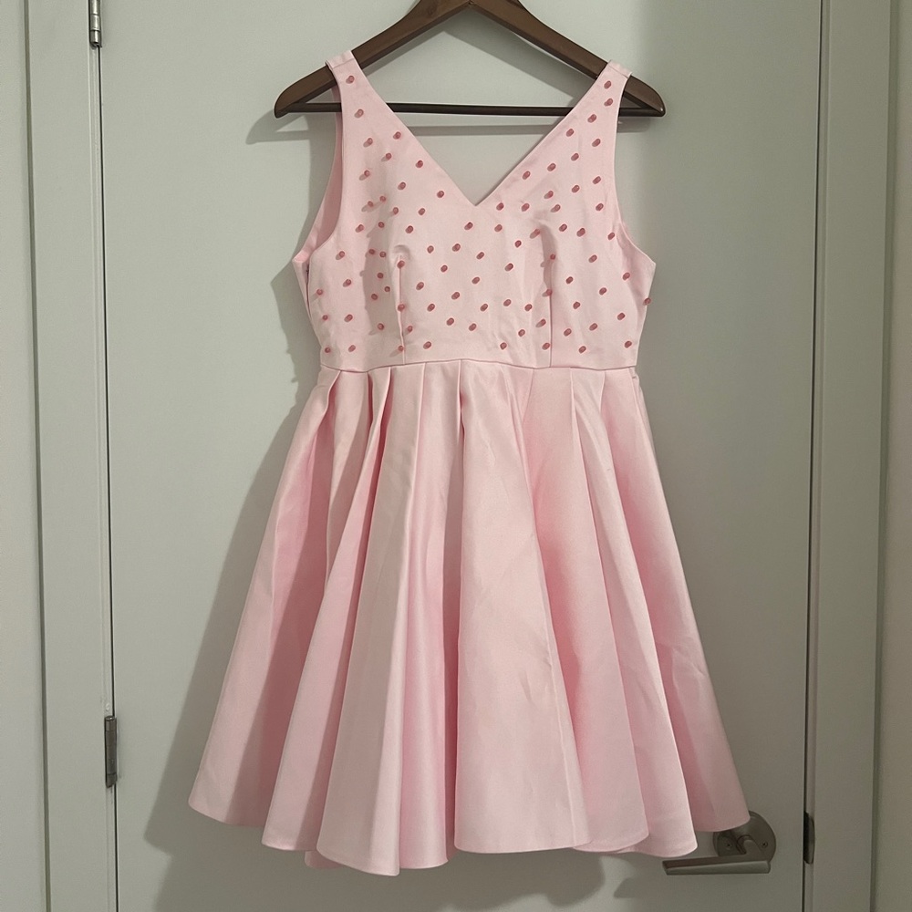 Chic Pink Polka Dot Mini Dress